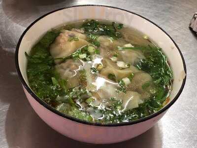 Tiệm Ăn Chợ Lớn