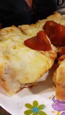 Al's Best Pizza In Danang