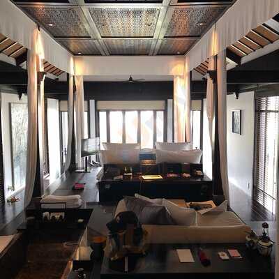 Bon Mua Four Seasons