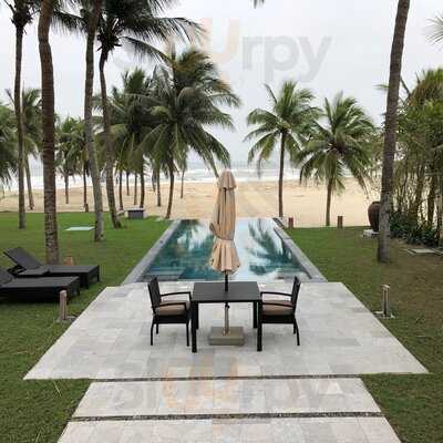 Bon Mua Four Seasons