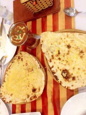 Quán Ăn Ấn Độ - Family Indian Restaurant 2