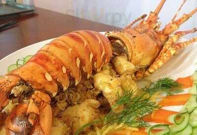 Nhà Hàng Gió Biển