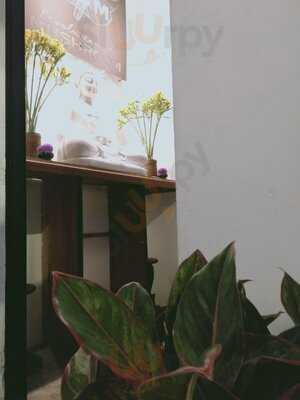 Rom Vegetarian Restaurant