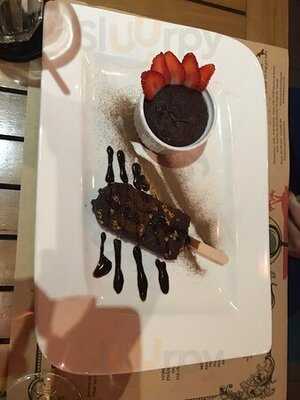 Retro Kitchen And Bar