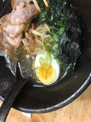 Nhà Hàng Danang Issun Boshi(一寸法師2)