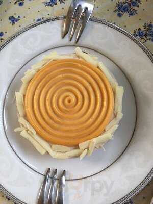 Ava Chocolate Patisserie & Tearoom