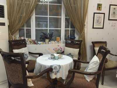 Ava Chocolate Patisserie & Tearoom