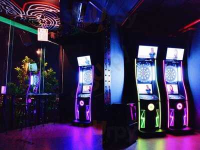 Jammin Da Nang Darts & Rooftop Bar