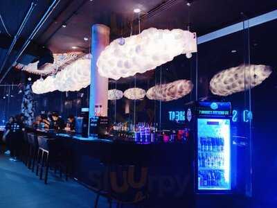 Jammin Da Nang Darts & Rooftop Bar