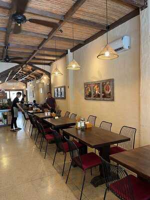 Quán Mỳ Quảng 24/7