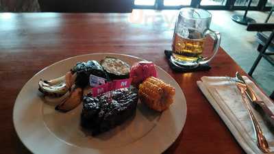 Pinkstar - Steak & Bar