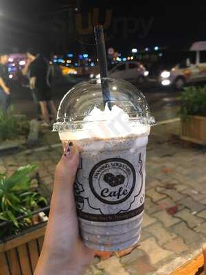 Danang Souvenirs & Cafe