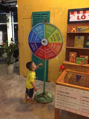 Danang Souvenirs & Cafe