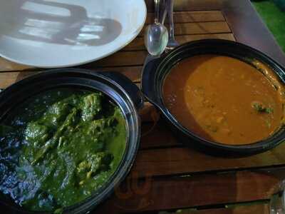 Himalaya Indian Restaurant