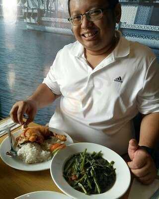 Simpur Halal Restaurant