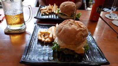 Quán Bar & Burger Kangaroo