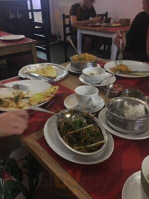 Nhà Hàng Ấn Độ Maharaja