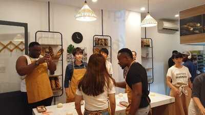 Bạn Bánh Restaurant