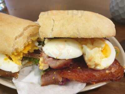 Bạn Bánh Restaurant