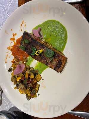 Fatfish Restaurant & Lounge Bar