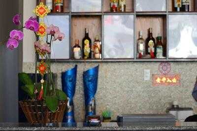 Nhà Hàng Thiên Ý