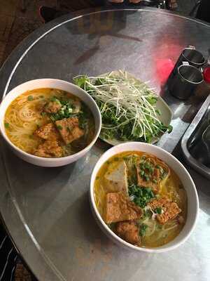 Bún Chả Cá Bà Phiến