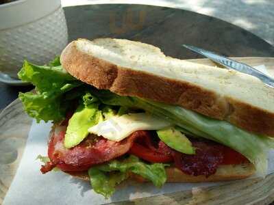 Bro's Kafe Đà Nẵng