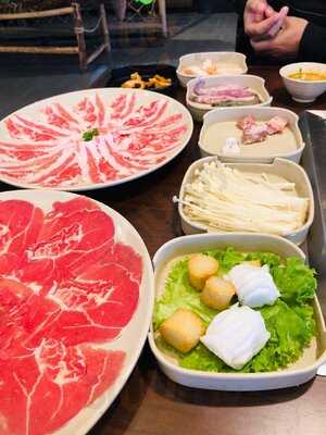 Mama Hot Pot Buffet - Võ Văn Kiệt