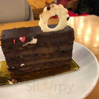 Tiệm Bánh & Cà Phê Bon Pas