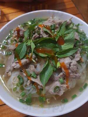 Hùng 68 Food And Coffee