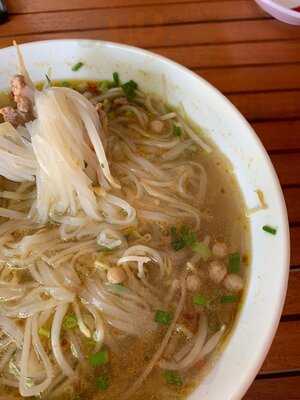 Hùng 68 Food And Coffee