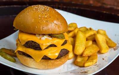 Nhà Hàng Factory 47 Riverview