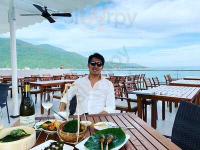 Lady Buddha Rooftop Cafe & Restaurant