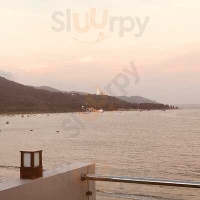 Lady Buddha Rooftop Cafe & Restaurant