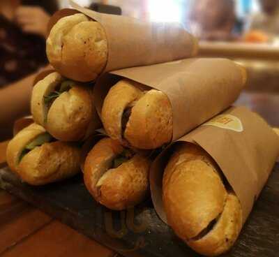 Banh Mi 25 Work & Chill