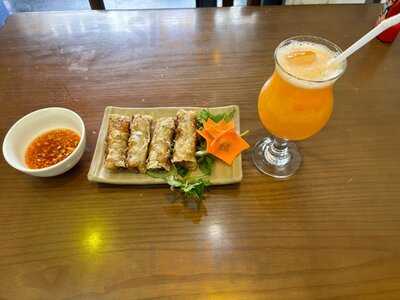 Tiệm Cơm Một Ngày Mới