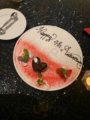 Nhà Hàng 9 Tầng Mây