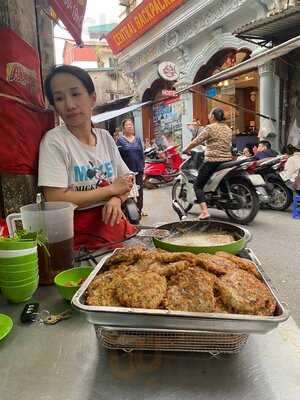 Duong's 2 Restaurant & Cooking Class