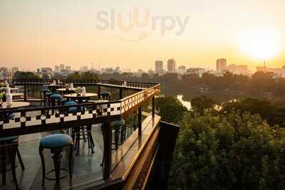 Terraço Sky Bar & Restaurant