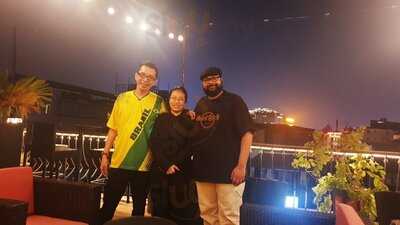 Mk Rooftop Bar & Restaurant