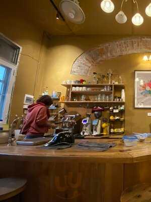 Tranquil Books & Coffee