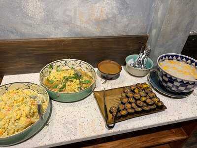 Veggie Castle - Nhà Hàng Chay Vegan