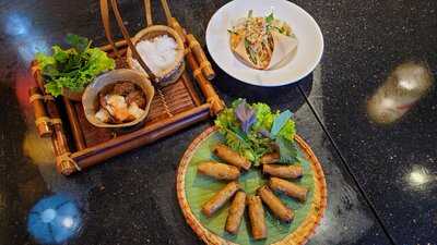 Nhà Hàng Blue Butterfly