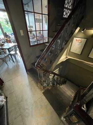 Lifted Coffee & Brunch