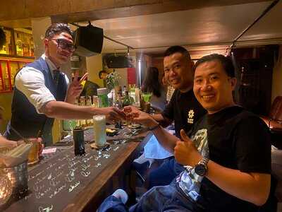 Nê Cocktail & Wine Bar