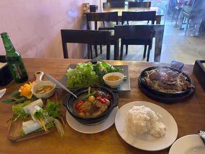 Hong Hoai's Restaurant