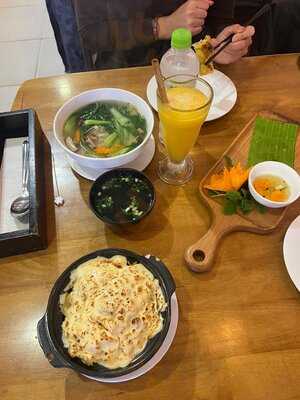 Hong Hoai's Restaurant