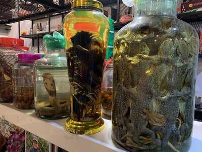 Hanoi Restaurant- Vietnamese Restaurant- Cooking Class