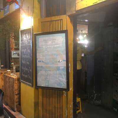 Bánh Mì & Cafe Pateta