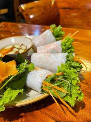 Madam Tran's Restaurant